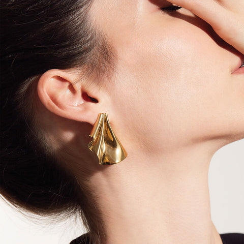 V4H308ED18B27CB749CF5C22CD5109FB433R5052640P2